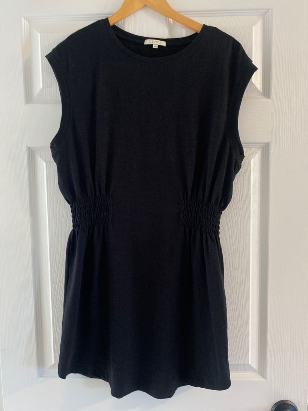 Z Supply Black Sleeveless Cinched Waist Dress
